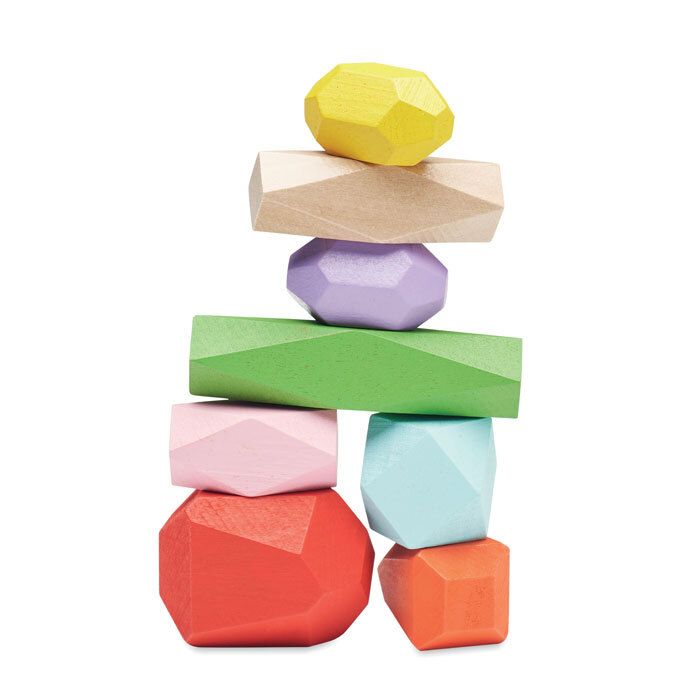 GiftRetail MO6710 - DOLMEN 8 stacking wood rocks in pouch