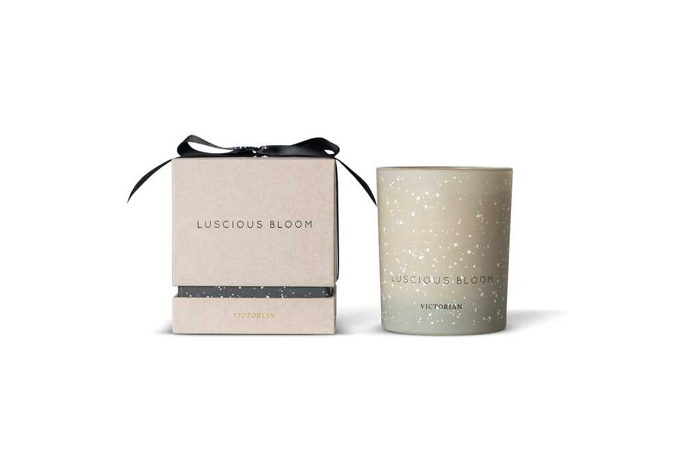 Inside Out LT53509 - Victorian Luscious Bloom Candle