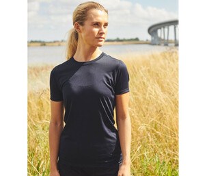 Womens-breathable-recycled-polyester-t-shirt-Wordans