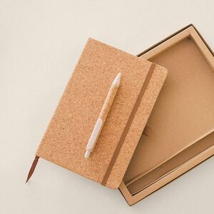 EgotierPro 53585 - Cork Notebook and Pen Set EARTH